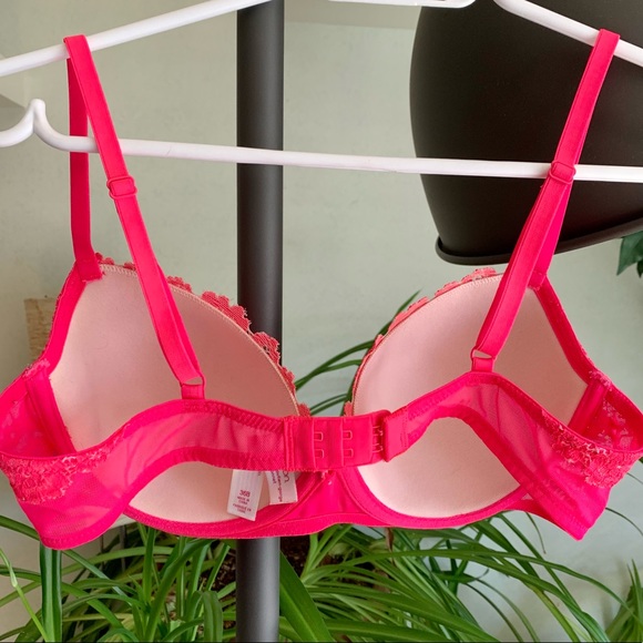 Hot pink and white lace. Xhilaration bra. 36B. - Picture 6 of 9
